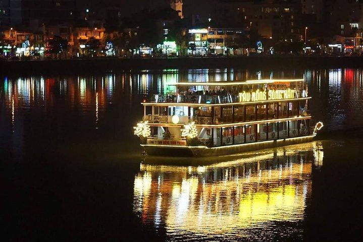 Excursion de nuit Da Nang City en moto/voiture avec option croisière sur le fleuve