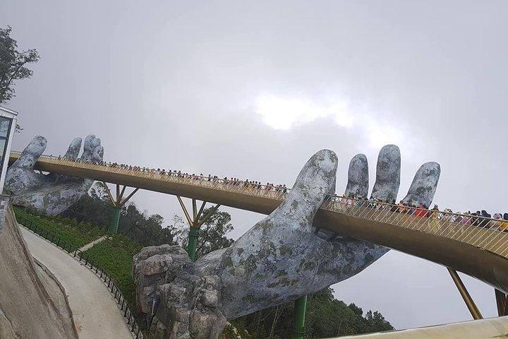 GOLDEN BRIDGE & BA NA HILL tramite la funivia dagli HOTEL nella città di HUE (tour privato)