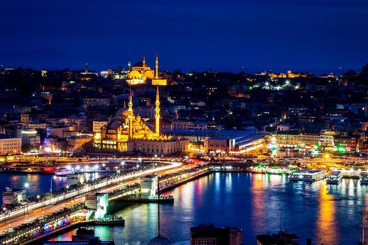 Istanbul : Visite Nocturne avec un Guide Privé