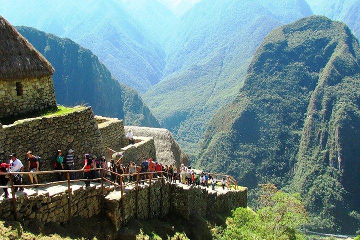 Excursion to Machupicchu by train Expedition Cusco 1 Day