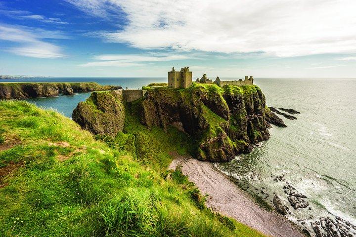 Visite en petit groupe du château de Dunnottar et du Royal Deeside au départ d'Aberdeen