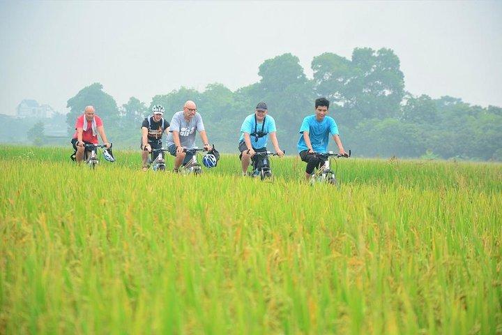 Fahrradtouren Hanoi: Ganztägige Fahrradtour durch die Landschaft von Hanoi