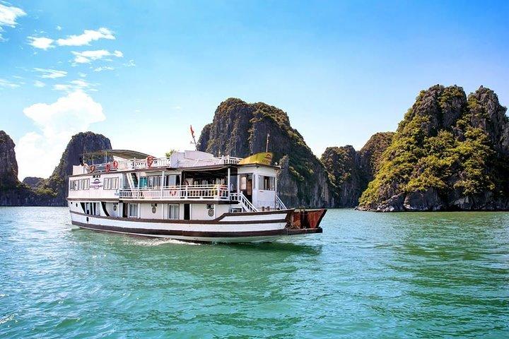 2 días de alojamiento en Cozy Bay Cruise Ha Long