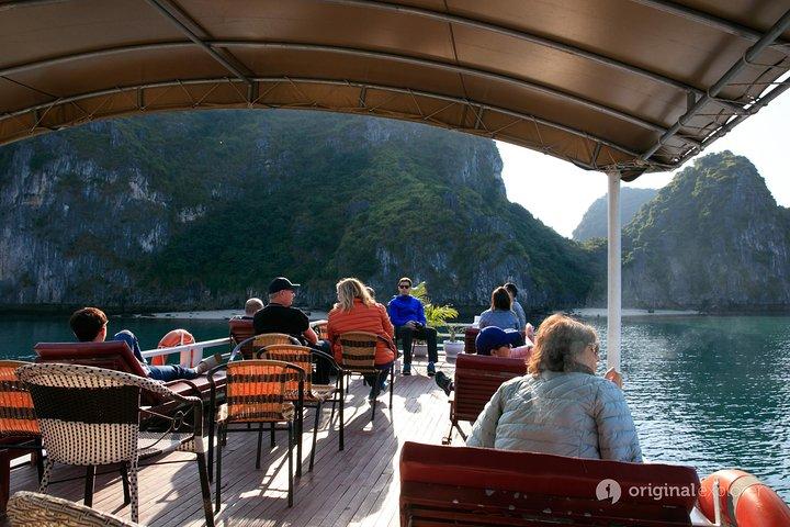 Tour di lusso di 1 giorno Halong Bay e Lan Ha Bay Limousine in kayak