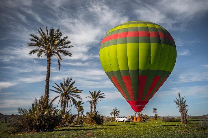 Marrakech Balloon Escape : Atlas Vues & Petit-déjeuner berbère