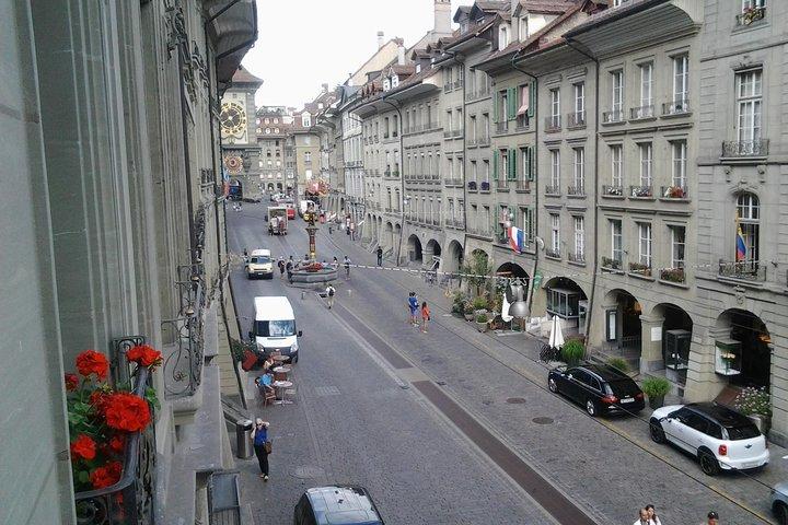 ベルン市内観光：スイス首都プライベートウォーキング半日ツアー
