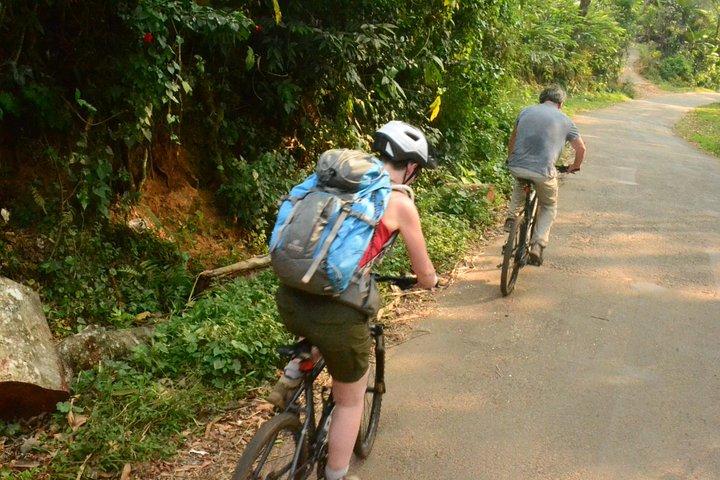 Kerala Cycle, Trek & Houseboat Tour