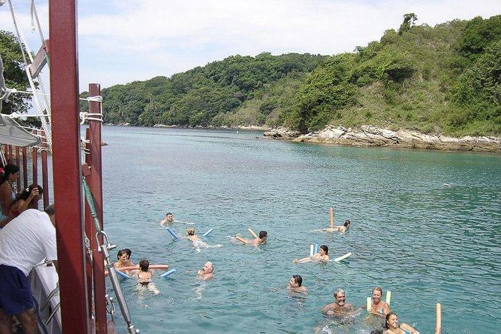 リオデジャネイロからのAngra dos ReisとIlha Grandeの日帰り旅行