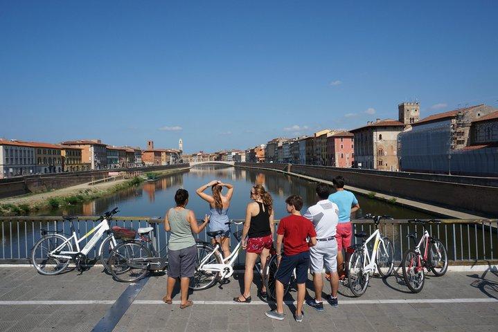 Pise Self-Guided Bike Tour : Tour penchée et Place des Miracles