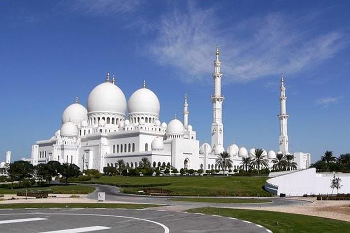 Abu Dhabi City Tour From Dubai With Lunch
