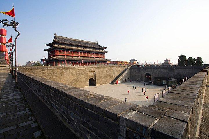 Xian Dynasty Trip: Walking Through Ming Dynasty
