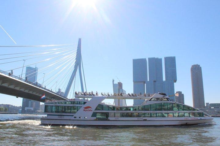 Recorrido por el puerto de Rotterdam