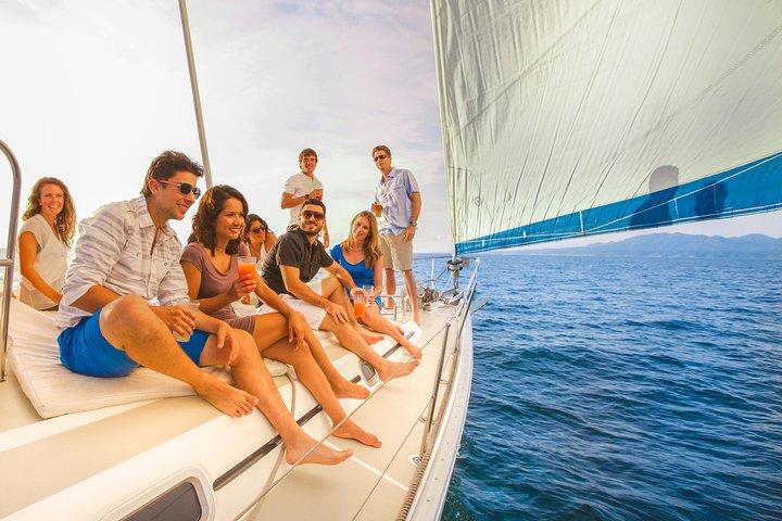 Los Cabos Luxury Sunset Sail com aperitivos leves e bar aberto
