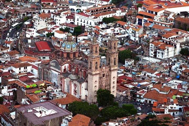 4-Day Guadalupe Shrine and Teotihuacan, Taxco and Cuernavaca Tour