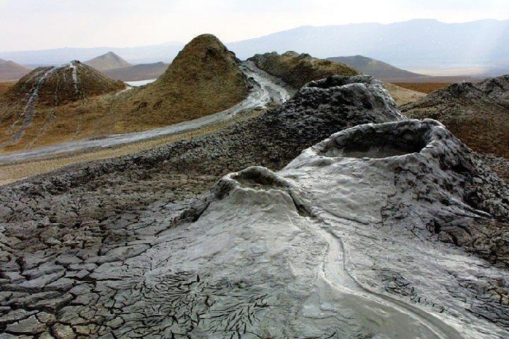 Moddervulkanen & Gobustan tour (groep & privé)
