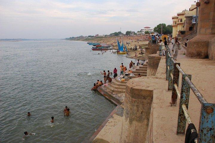 Privé Varanasi-rondleiding met volledige dag met boottocht op de rivier de Ganges