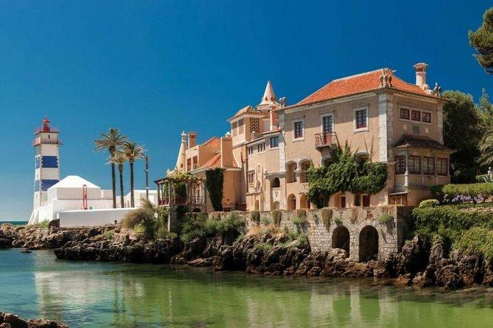Explore Lisbon's stunning Belem & Cascais With A Local, Private
