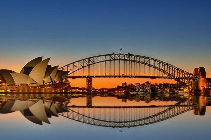 Sydney's Rocks & Darling Harbour com um local: privado e personalizado