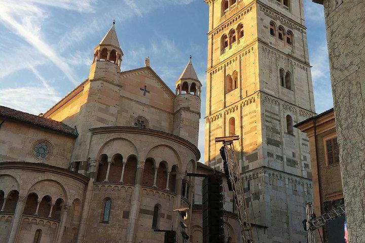 Viagem diurna a Modena saindo de Bolonha com um local: privado e personalizado