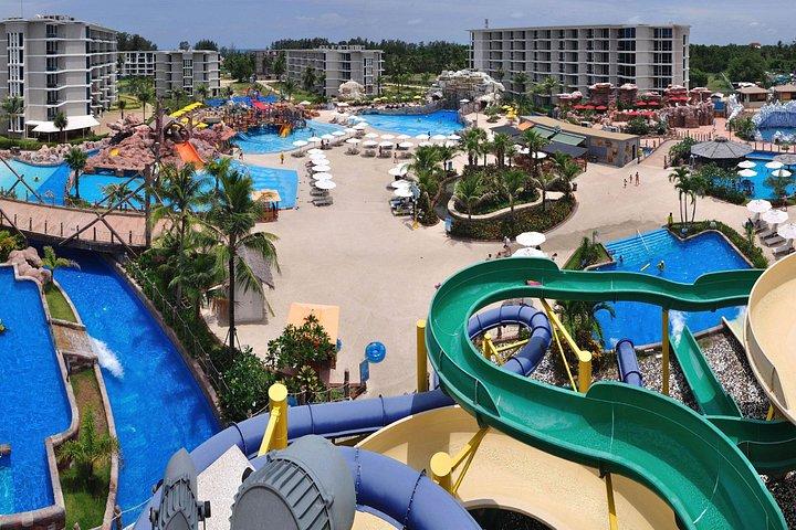 Splash Jungle Water Park Entry – Fun for All Ages