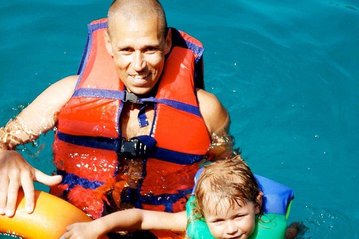 Relaxing Day with Snorkeling - Away From The Crowds
