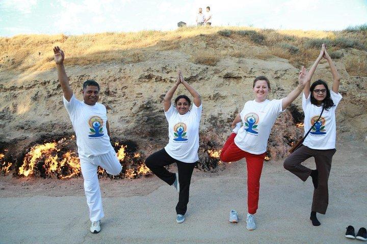 Ateshgah Fire Temple & Yanar Dag mountain (Group & Private)