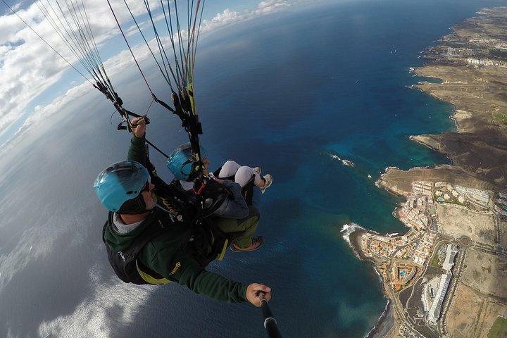 High Performance Paragliding Tandem Flight i Tenerife South