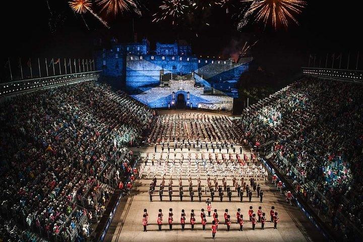 The Royal Military Tattoo Edinburgh City Tour Capela de Rosslyn e jantar