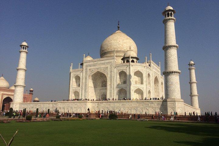 Fra Jaipur: Private Sunrise Taj Mahal og Agra Fort Tour med bil