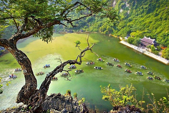 Ninh Binh - Pagode Bai Dinh - Complexe paysager de Trang An - Visite d'une journée de la grotte de Mua