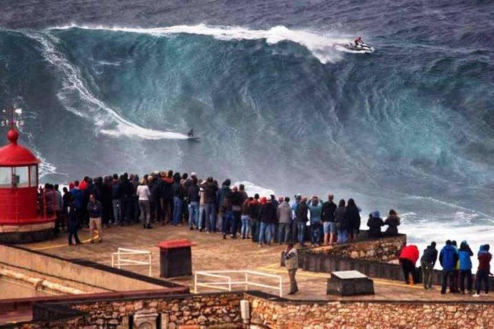 Nazare (ondas grandes) e Caldas da Rainha - dia inteiro