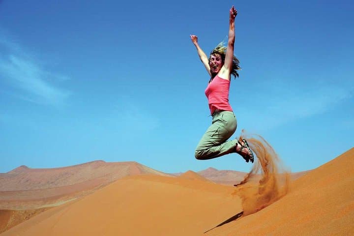 Dubai 4 Tours :Desert Safari,Dubai City Tour,Cruise Dinner & Abu Dhabi City Tour