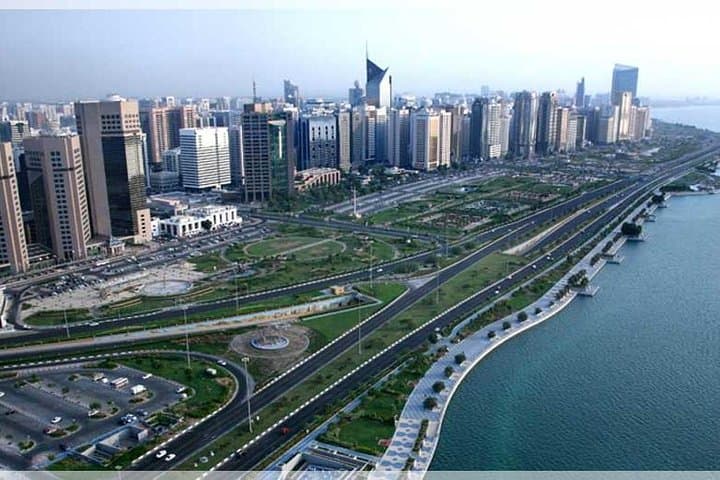 Abu Dubai City Tour and Dubai Marina Cruise Dinner
