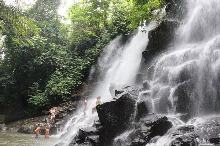 Bali Day Tour: Cascada y Templo de Lempuyang La Puerta del Cielo