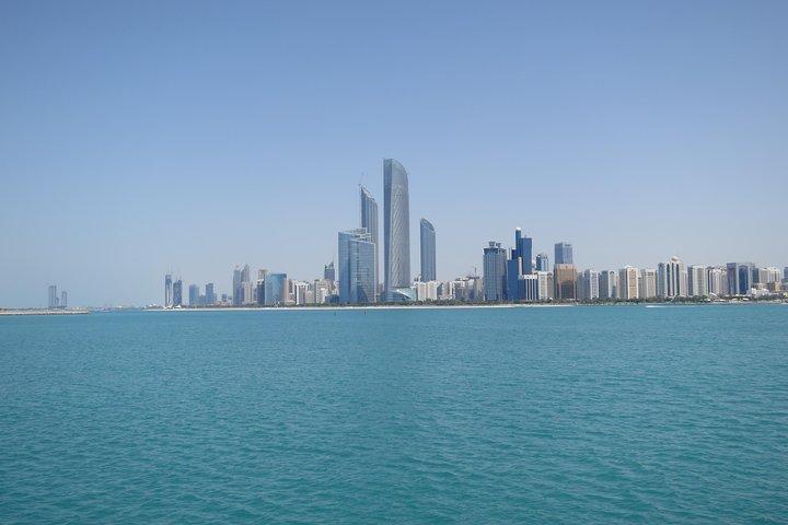 Excursión de un día a Abu Dhabi Grand Mosque y Heritage Village desde Dubai