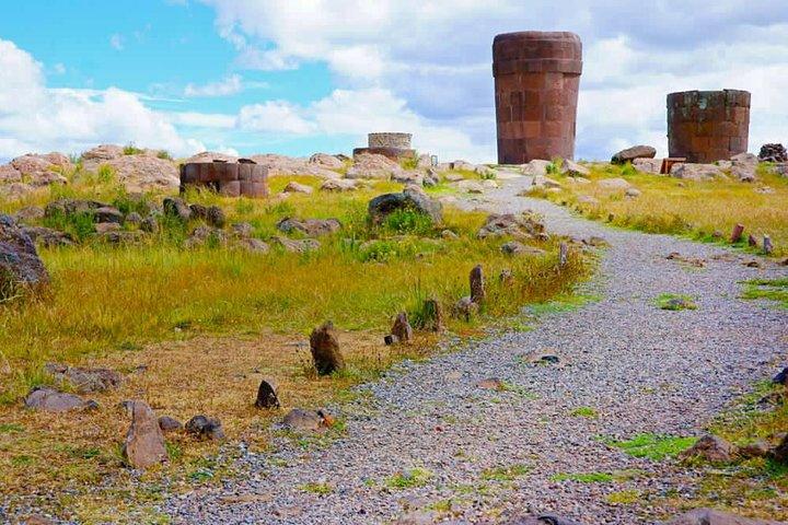 Nachmittag: Chullpas von Sillustani aus Puno