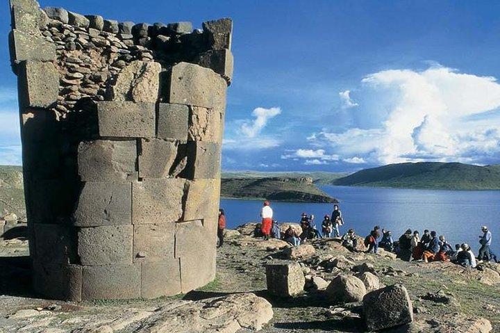 Afternoon : Chullpas of Sillustani from Puno