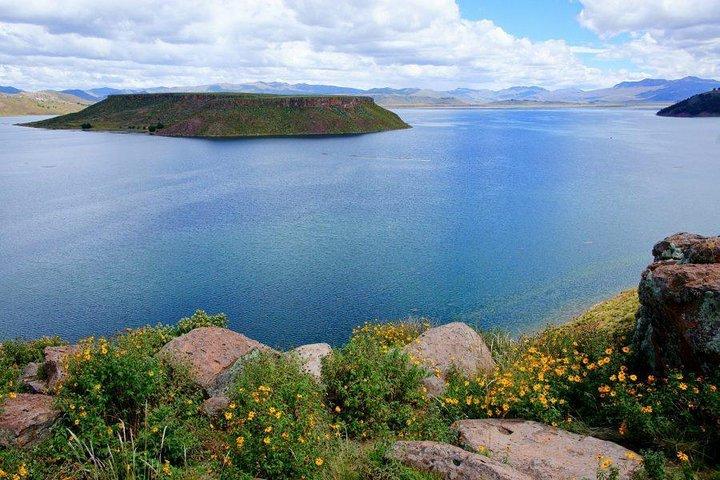 Nachmittag: Chullpas von Sillustani aus Puno