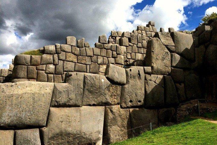 Cusco City Tour mit Eingängen