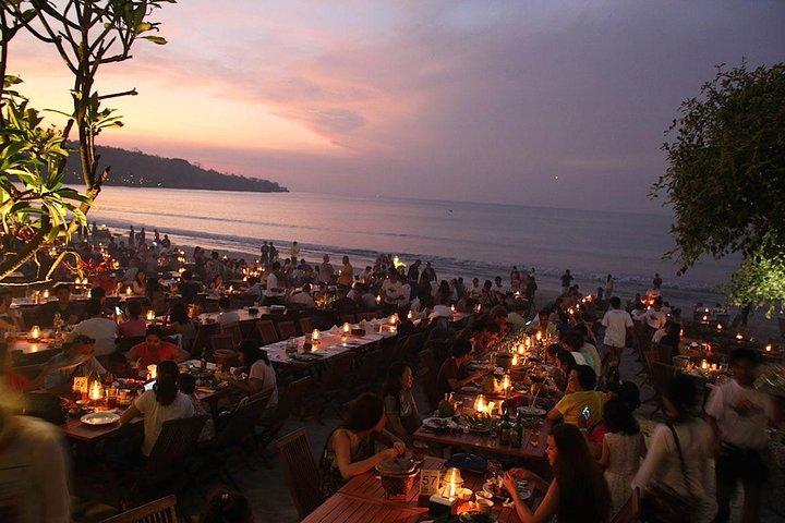 Excursion privée au coucher du soleil à Uluwatu avec danse et dîner Kecak