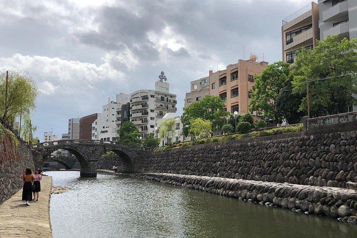 地域の暮らしを味わう 長崎の歴史ある街並み散策ツアー
