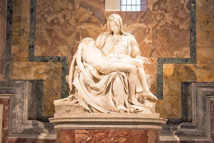 Tour de Miguel Ángel en Roma: Pietà, Basílica y cúpula de San Pedro
