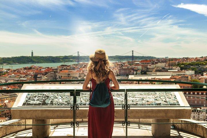 Tour privato di Lisbona e Sintra di un giorno