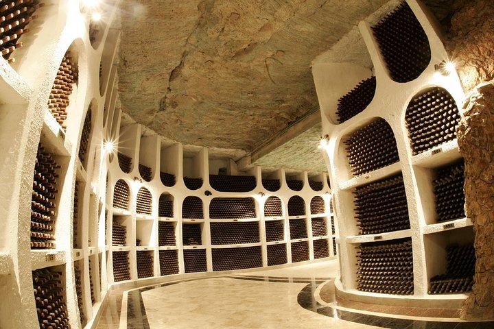 Dagstur til Republikken Moldova - besøg Chisinau og Cricova Winery