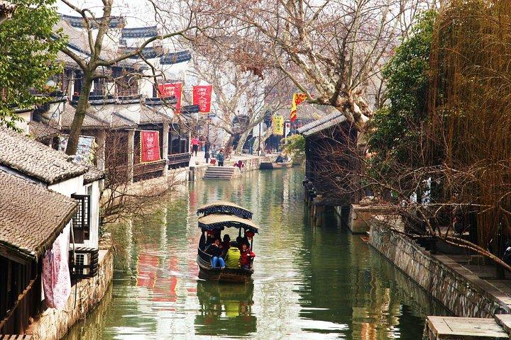 Visite privée de la ville de Shanghai au village de l'eau de Zhujiajiao