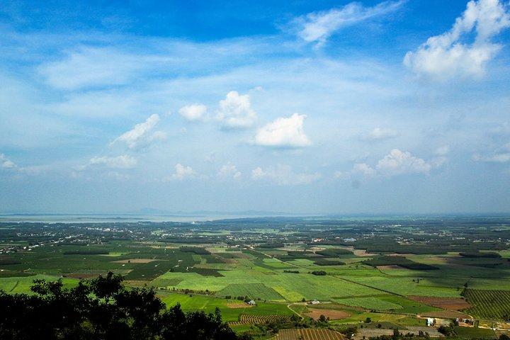 Montagna Vergine Nera, Tempio Cao Dai e Tunnel Ben Duoc Cu Chi