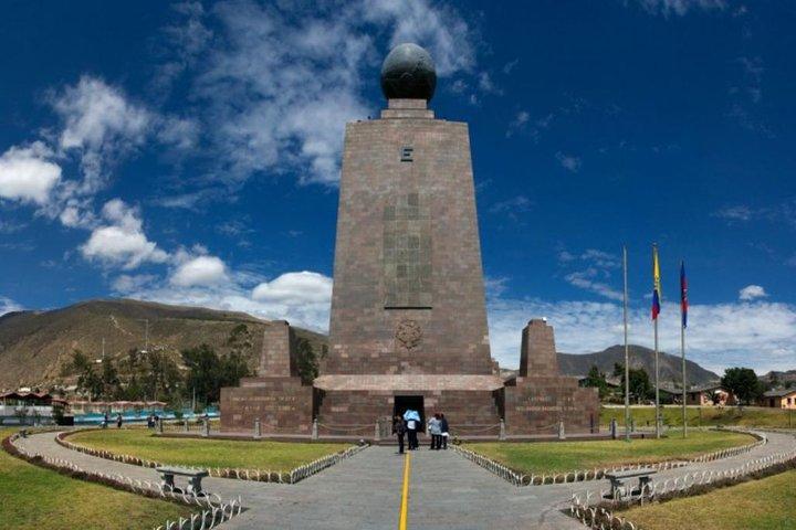 Privérondleiding door Quito City en de hele dag Midden van de Wereld