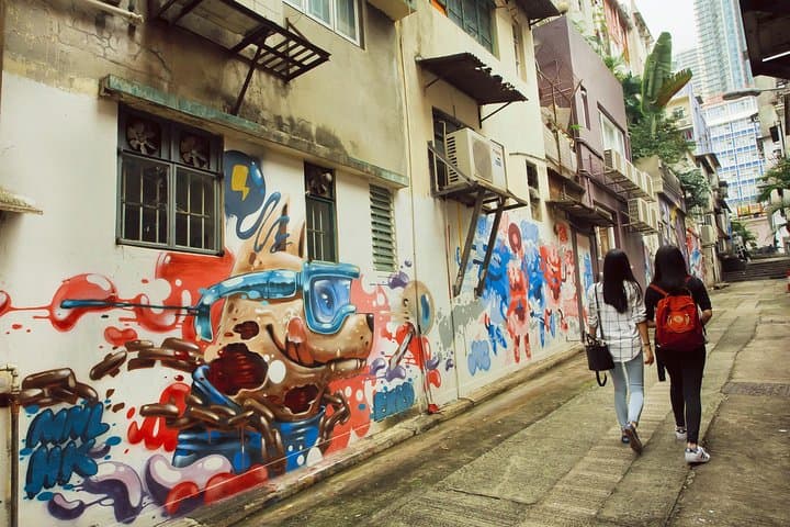 Private & Personalized Hong Kong Street Art Tour with a Local