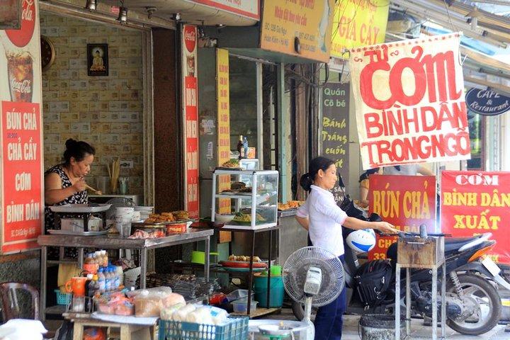 Hanoi Private Trip: Explore a cultura local, monumento, aula de culinária e show de marionetes