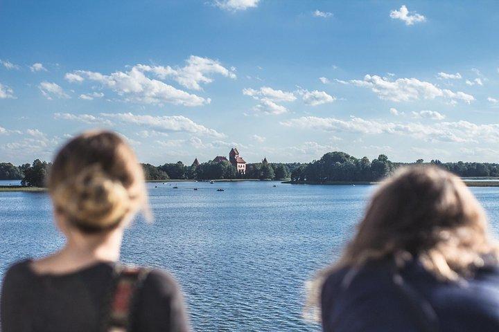 トラカイタウンと本格カライムランチによるキャッスルツアー（プライベートツアー）